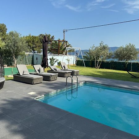 Zoza Luxury Villa Isthmia By The Sea With Private Pool Kalamáki Exteriör bild