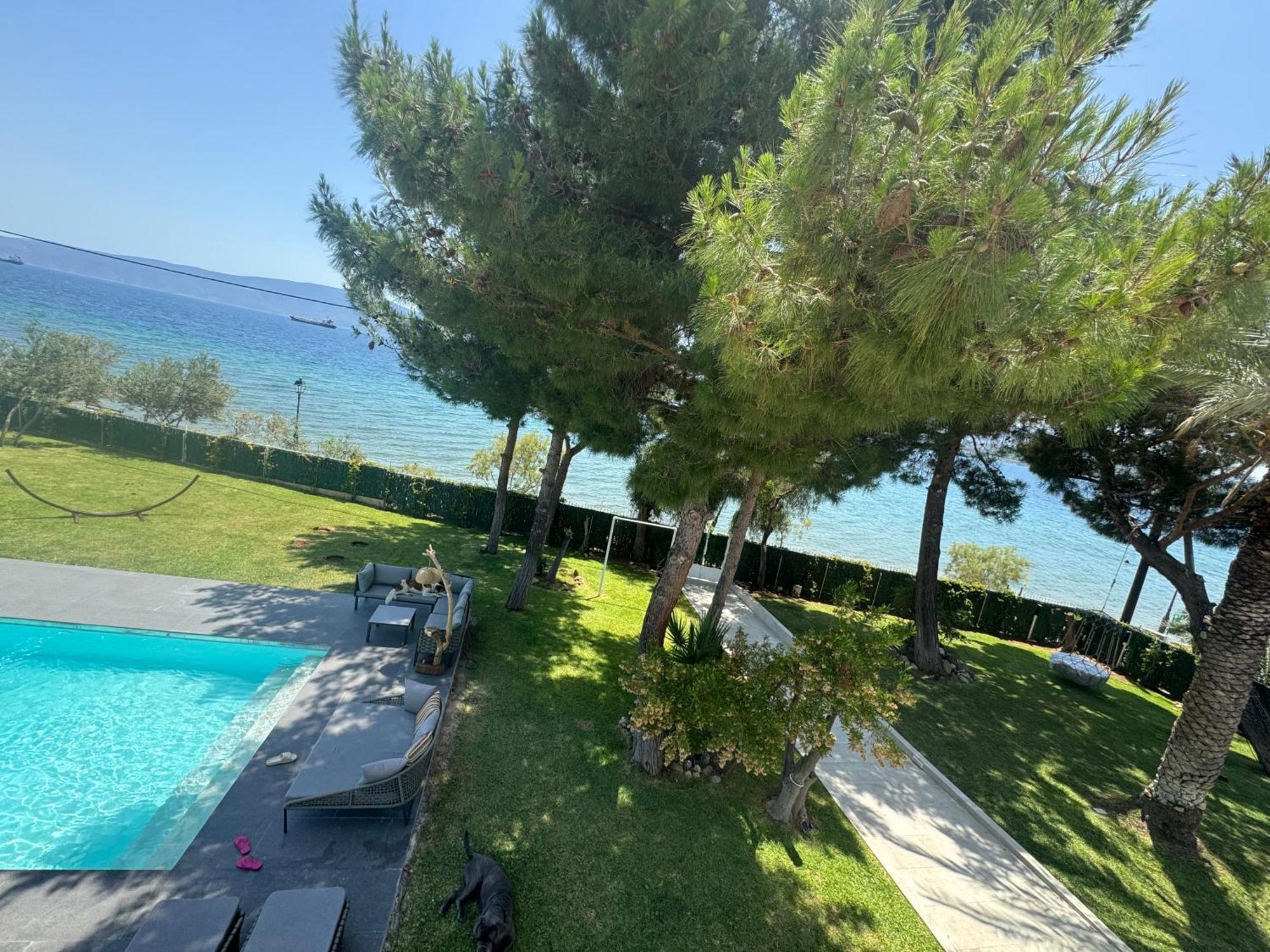 Zoza Luxury Villa Isthmia By The Sea With Private Pool Kalamáki Exteriör bild