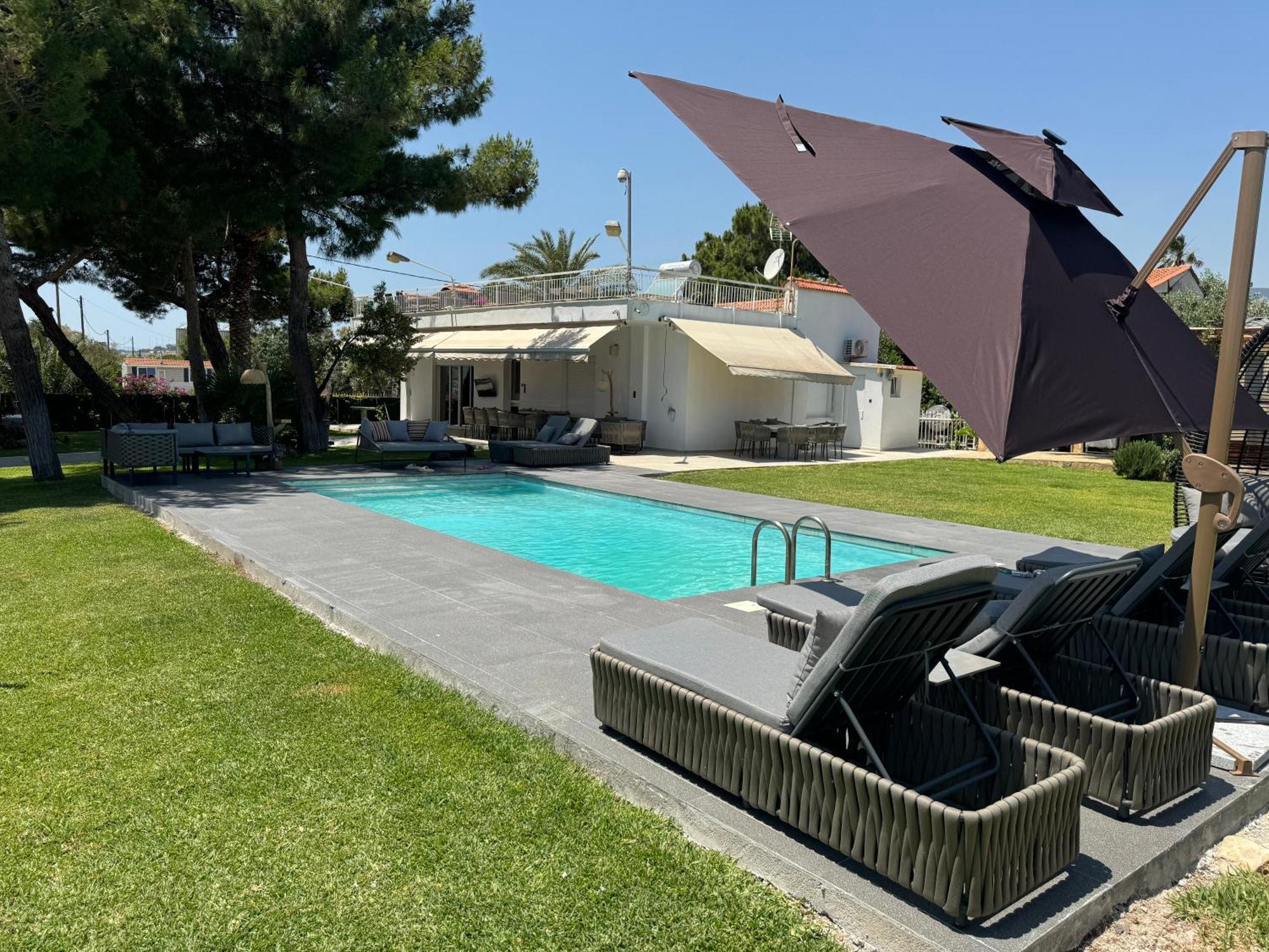 Zoza Luxury Villa Isthmia By The Sea With Private Pool Kalamáki Exteriör bild