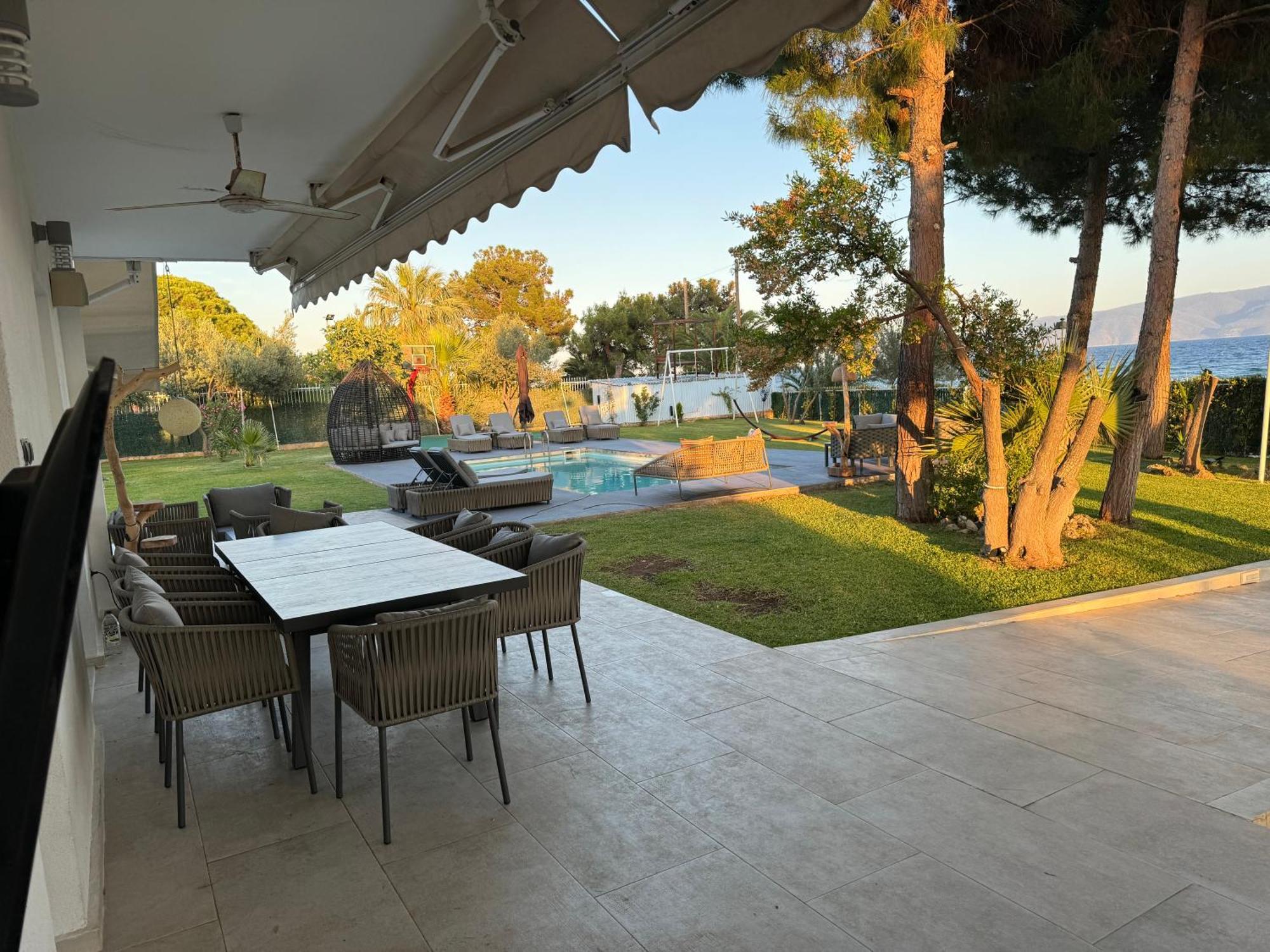 Zoza Luxury Villa Isthmia By The Sea With Private Pool Kalamáki Exteriör bild